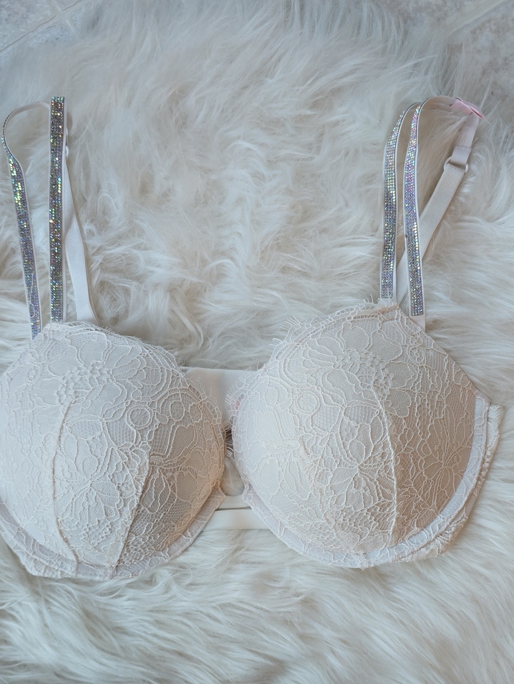 Victoria's Secret Very Sexy Double Shine Strap Lace Push-Up Bra 34D
